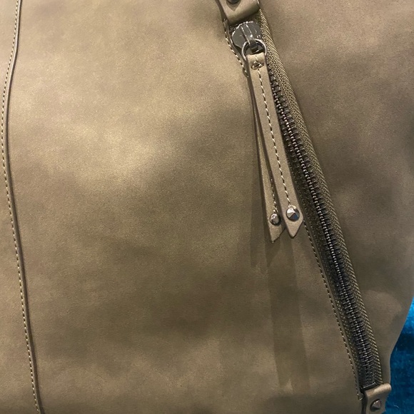 INC International Concepts GIIGI Tote - Picture 6 of 8